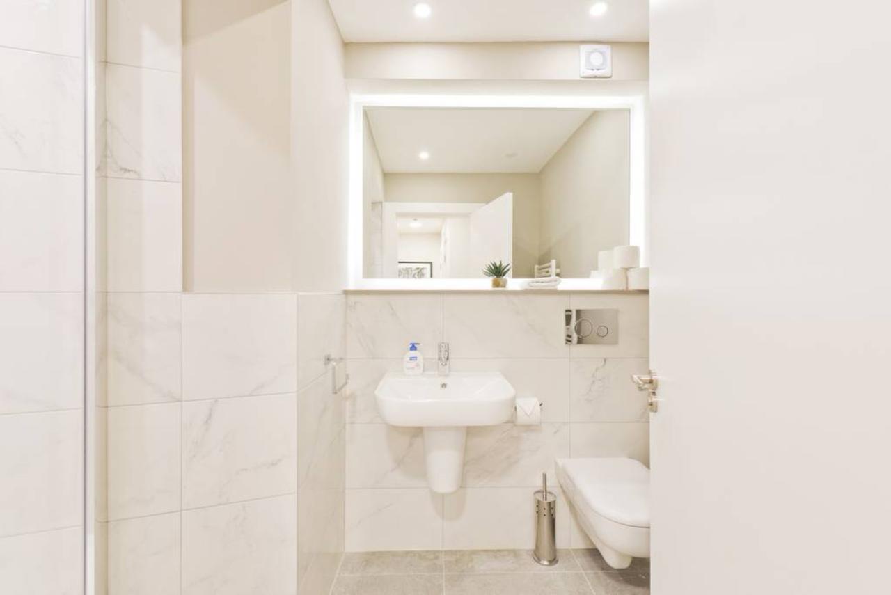 1 Bedroom Apartment Near The Aviva Stadium Sleeps 4 더블린 외부 사진
